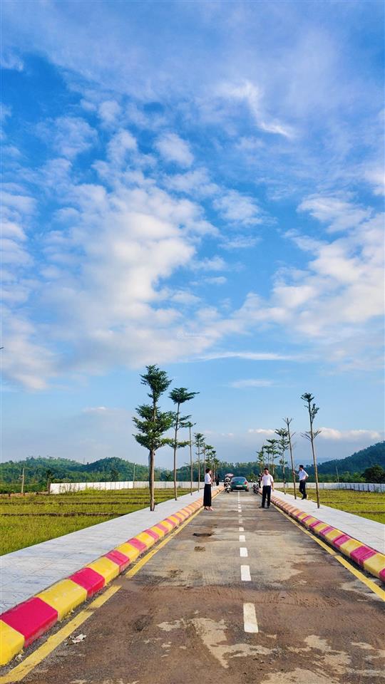 2tỷ3/100m2 full thổ cư, mt 6m tại cnc hoà lạc,gần chợ,ql21,trung tâm phú cátquốc oai,gần da 159ha