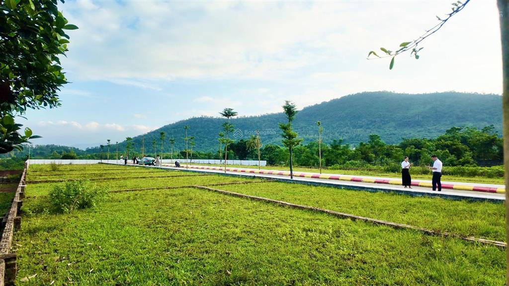 2tỷ3/100m2 full thổ cư, mt 6m tại cnc hoà lạc,gần chợ,ql21,trung tâm phú cátquốc oai,gần da 159ha