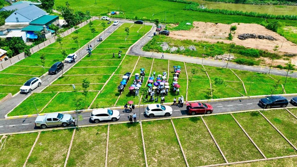 Giá rẻ 600triệu đất sổ đỏ thổ cư tt ba hàng đồi giáp hà nội ql21 oto vào đất gần kcn, dự án utopia