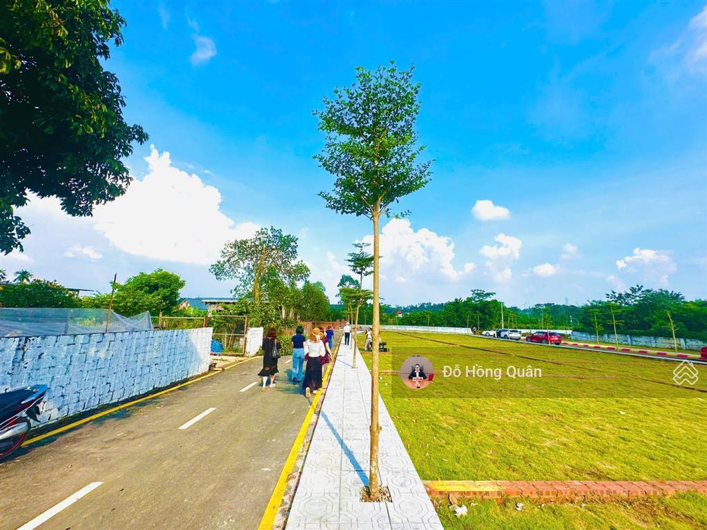 Hàng hiếm vip phú cát lô góc 2tỷ8/100m2 bao sổ full thổ cư cnc hòa lạc, gần chợ, ql21,2 oto vào đất