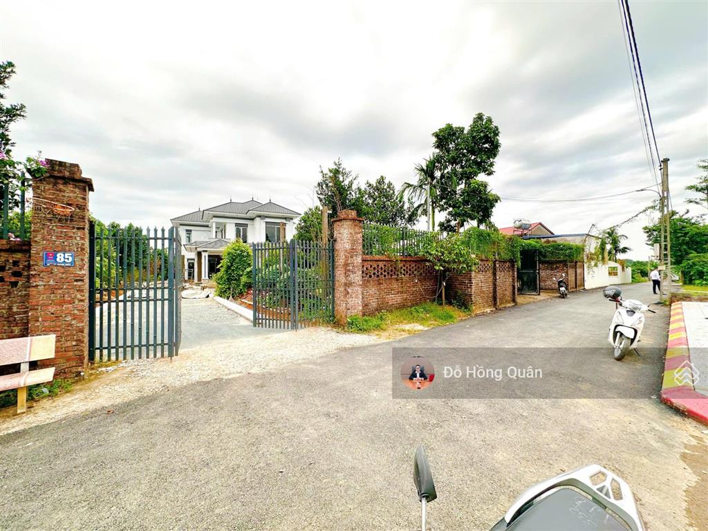 Hàng hiếm vip phú cát lô góc 2tỷ8/100m2 bao sổ full thổ cư cnc hòa lạc, gần chợ, ql21,2 oto vào đất