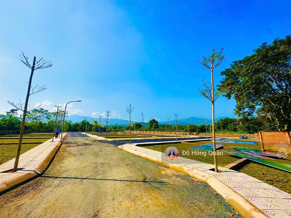 4 tỷ đất trung tâm cnc hoà lạc 100m2 thổ cư mt 6m thôn 7 phú cátquốc oai gần metro city, fpt,đhqg