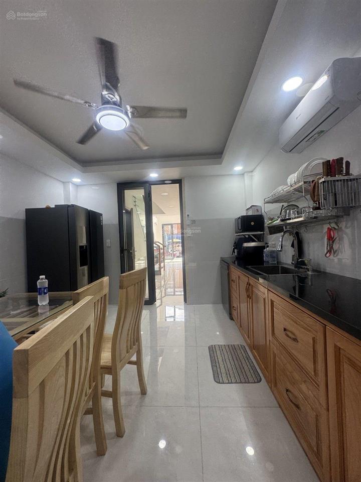 Quận 6, mặt tiền kinh doanh, cạnh chợ, nhà mới, full nt, thang máy, 5 tầng