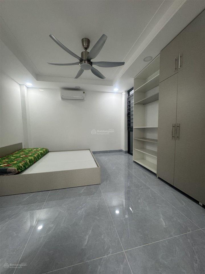 Quận 6, mặt tiền kinh doanh, cạnh chợ, nhà mới, full nt, thang máy, 5 tầng