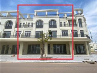 Bán căn nhà mặt tiền quốc lộ 19, quy nhơn, (3 tầng + 1 tum) mới xây