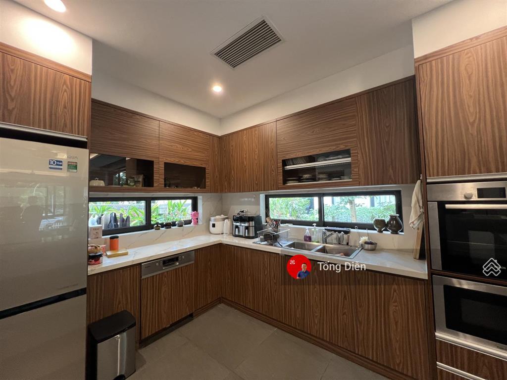 Tống diễn 0944 866 ***. cho thuê biệt thự ecopark, view công viên trung tâm, phong cách hiện đại