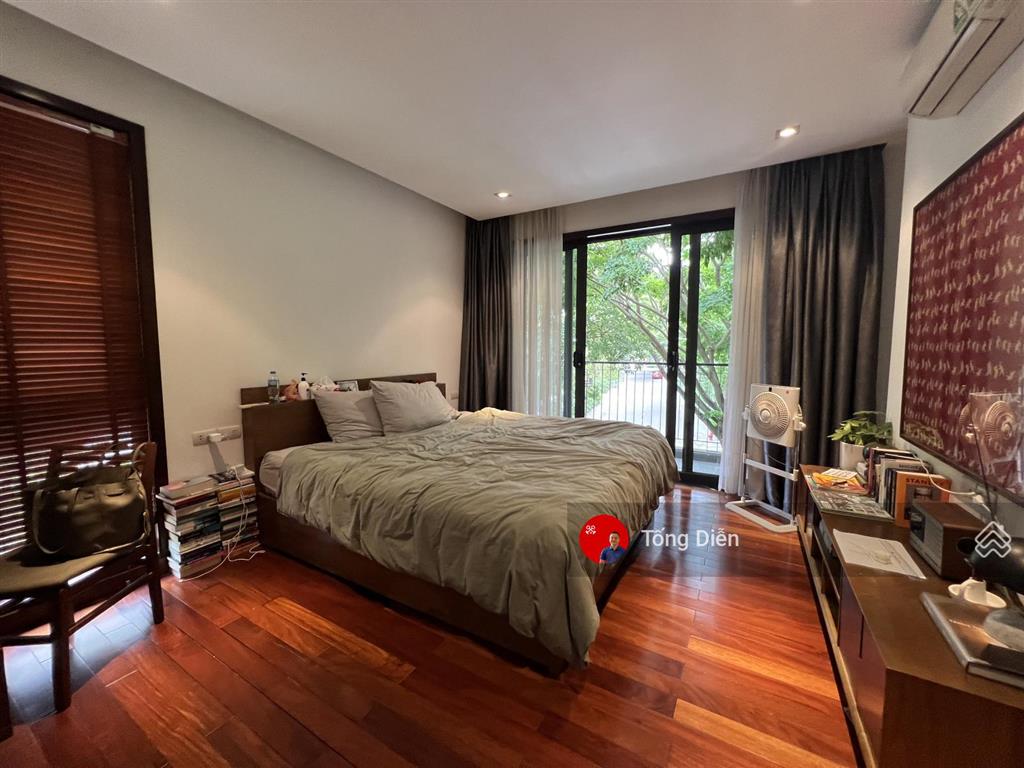 Tống diễn 0944 866 ***. cho thuê biệt thự ecopark, view công viên trung tâm, phong cách hiện đại