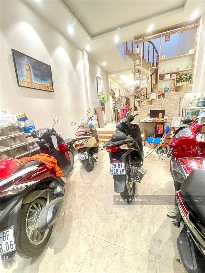 Phân lô đền lừvài bước ra phốngõ ôtô thôngdân xây 3tầngdt rộng 106m2giá đầu tư chỉ hơn 15tỷ