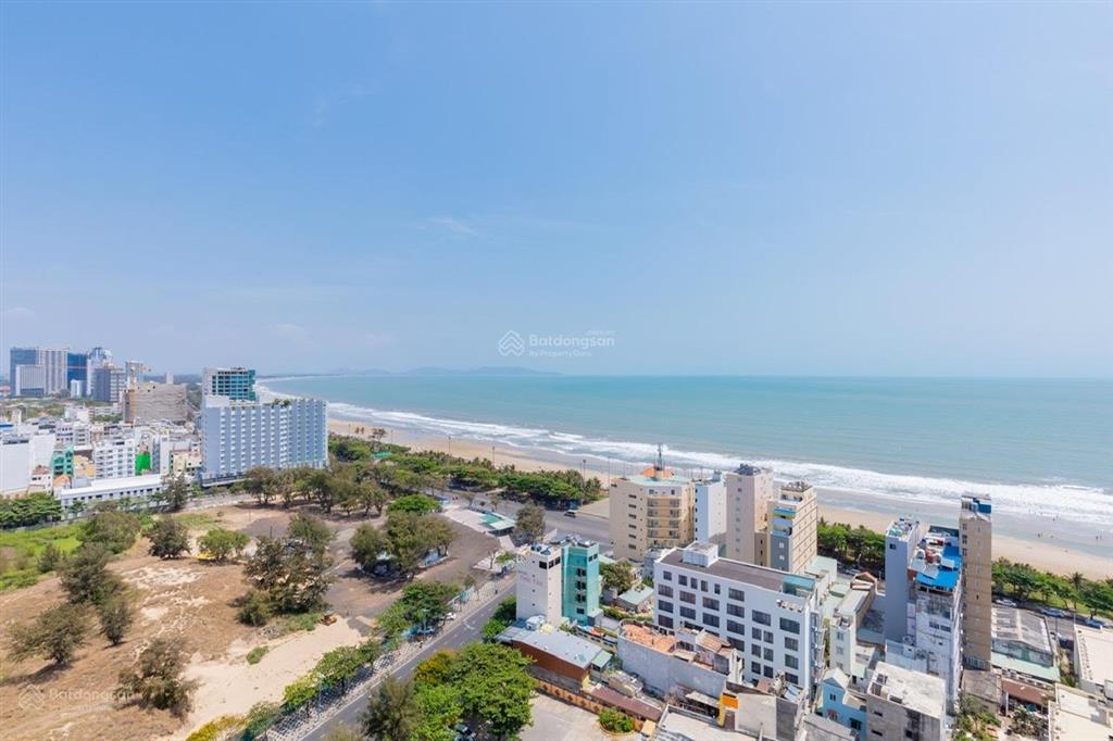 Bán căn hộ view biển 2 phòng ngủ gold sea vũng tàu giá 4tỷ.  0929 968 ***