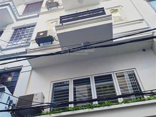 Bán nhà nguyễn văn lộc 110m2 5 tầng mặt tiền 6m hơn 32 tỷ kinh doanh ô tô tránh cc 0961 318 ***
