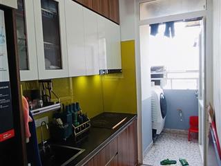 Chính chủ gửi bán căn hộ tòa thương mại ct. 2 phòng ngủ 1 vs, nội thất đẹp long lanh