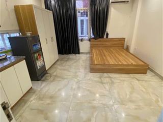Cho thuê phòng khép kín tại lâm du bồ đề  full nội thất  thang máy. giá 4.3tr/ tháng