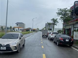Đất kinh doanh view sân bóng khu đô thị tứng trưng vĩnh tường