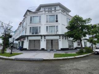 Shophouse 2 mặt tiền trung tâm phú mỹ an 216 m2 hoàn thiện nội thất