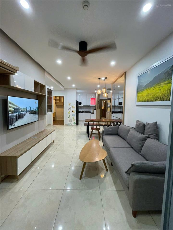 Chính chủ cho thuê căn hộ opal garden full nội thất 2pn 2vs view landmark 81 và sông sg chỉ 15tr/th