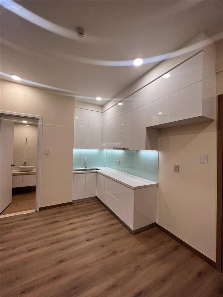 Chủ nhà cần bán nhanh căn hộ a&t sky garden chỉ 2,6 tỷ bao sang tên 2pn 2vs view sông siêu mát
