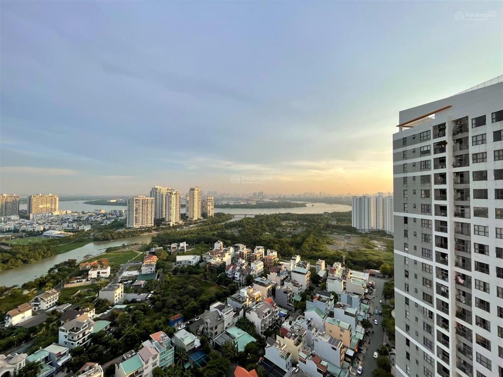 Bán 2pn 2wc sun avenue view sông, tháp trung tâm, tầng cao view sông cực thoáng, giá 7tỷ85 đã có sổ