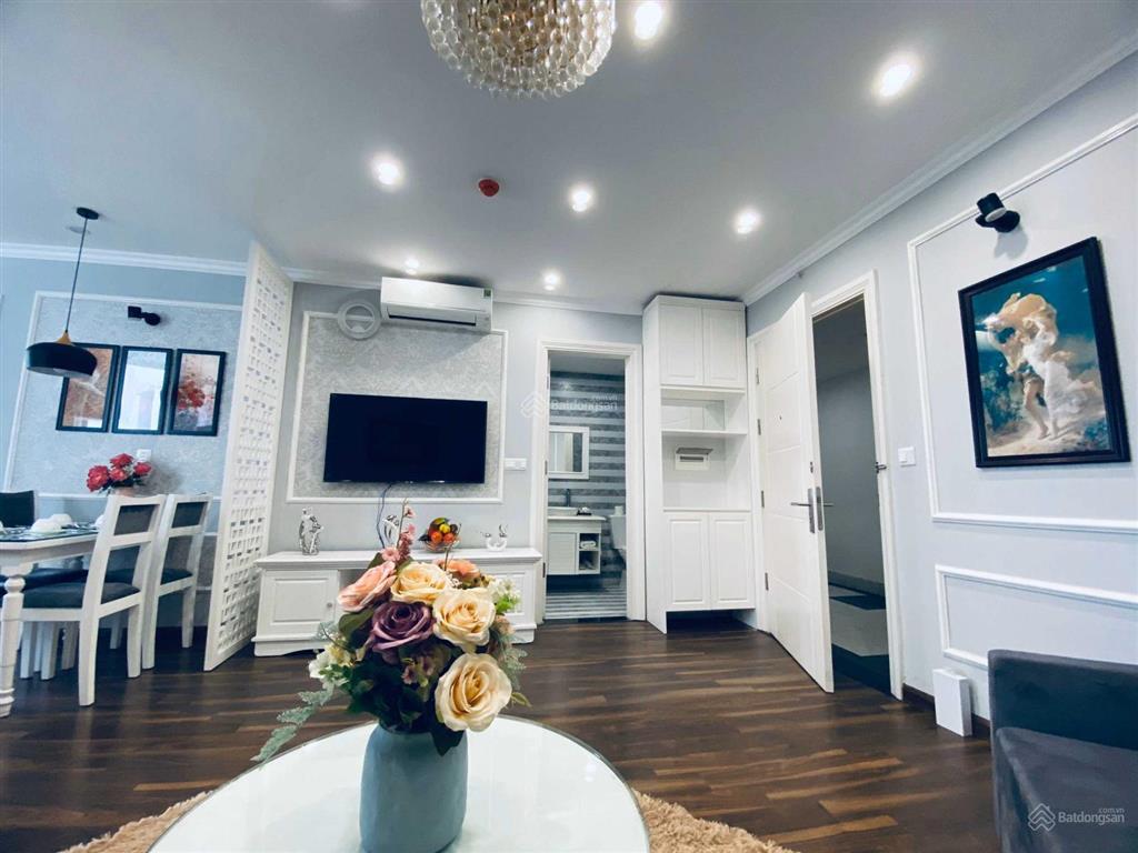 Cho thuê căn hộ chung cư cao cấp 3pn, 2wc tầng cao view thoáng ở eco city long biên.  0917 507 ***