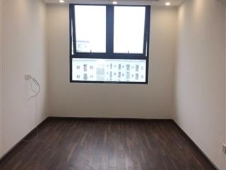 Chính chủ cần bán căn hộ eco city kđt việt hưng  dt 65m2 tầng 6 tòa d, full nội thất, đã có sổ đỏ