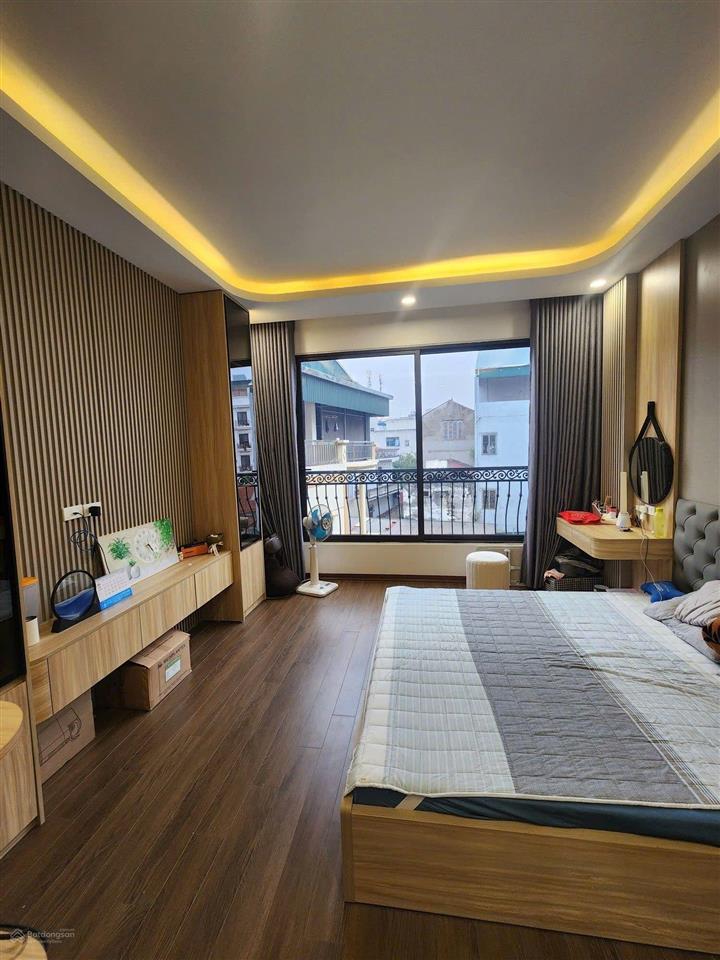 Nhà đẹp kẻ tạnh lô góc 6 tầng thang máy full nội thất khu vực tăng giá mạnh