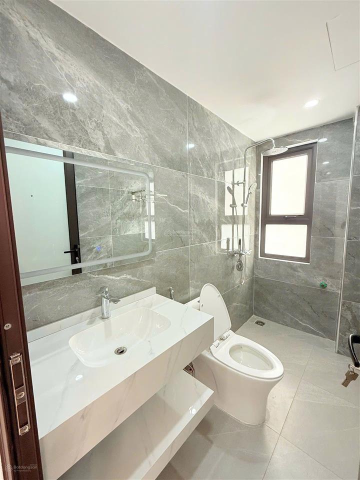 Siêu phẩm lô góc vũ xuân thiều nhà mới 6 tầng thang máy siêu thoáng 53m2 6 tầng