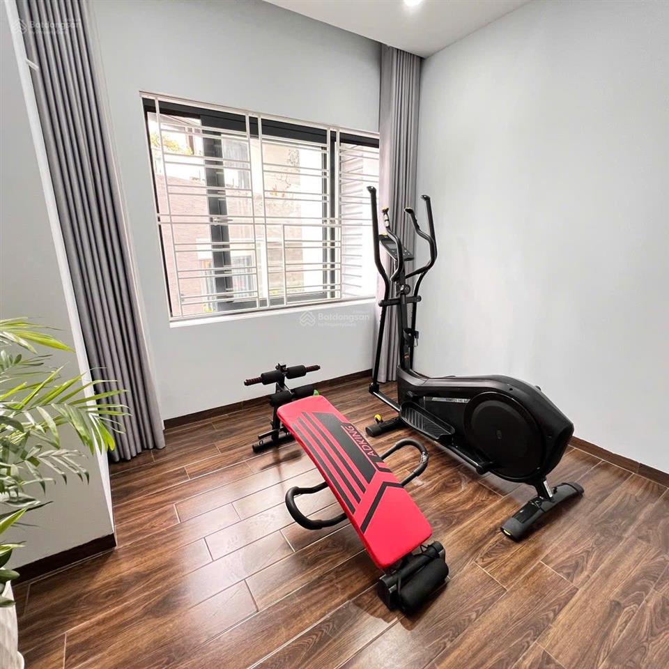 Nhà riêng phố việt hưng, phường việt hưng, long biên, hà nội. diện tích 47m2 full nội thất xịn xò