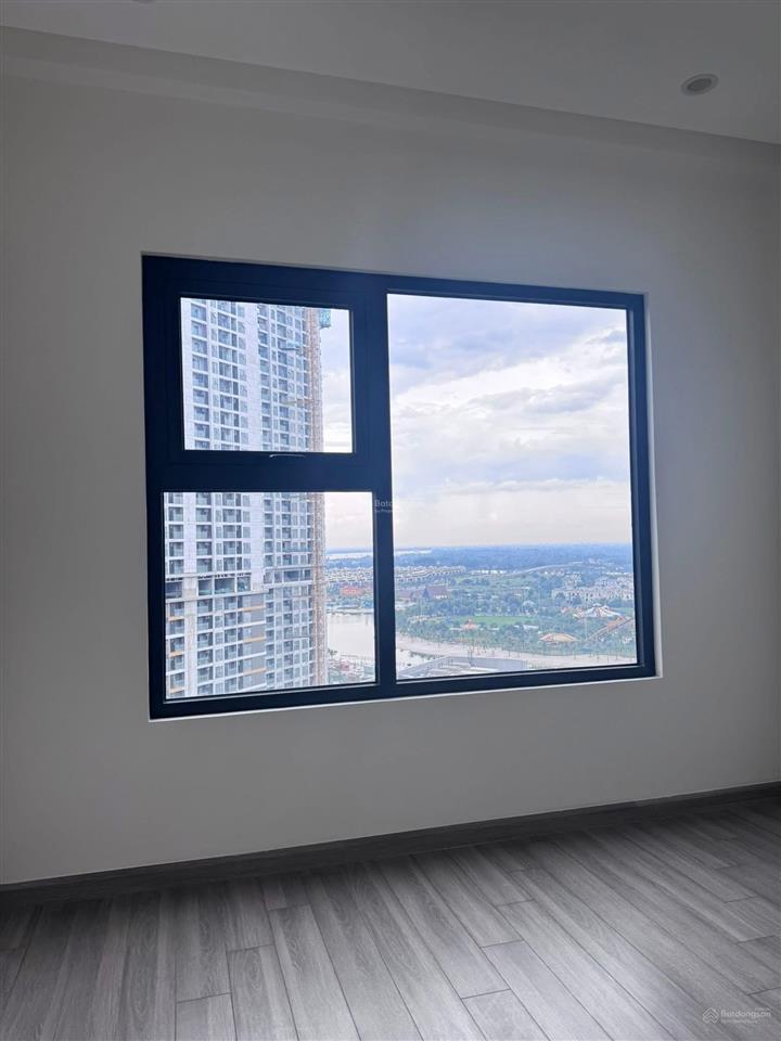 Cần bán nhanh căn hộ 3pn liền kề tttm vincom tầm view cực đẹp giá cdt chỉ 4,1 tỷ thanh toán tiến độ