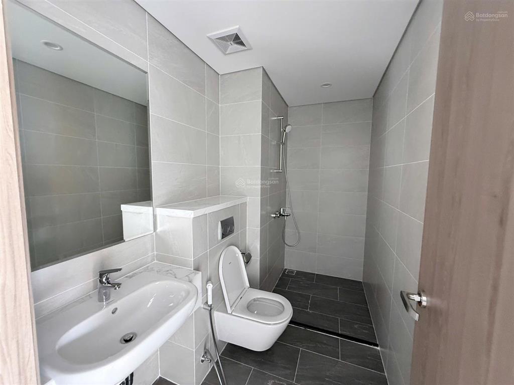 Duy nhất căn hộ 3pn + 2wc diện tích 81.5m2 chỉ 4.1 tỷ, view cực thoáng, trả tiến độ, liền kề vincom
