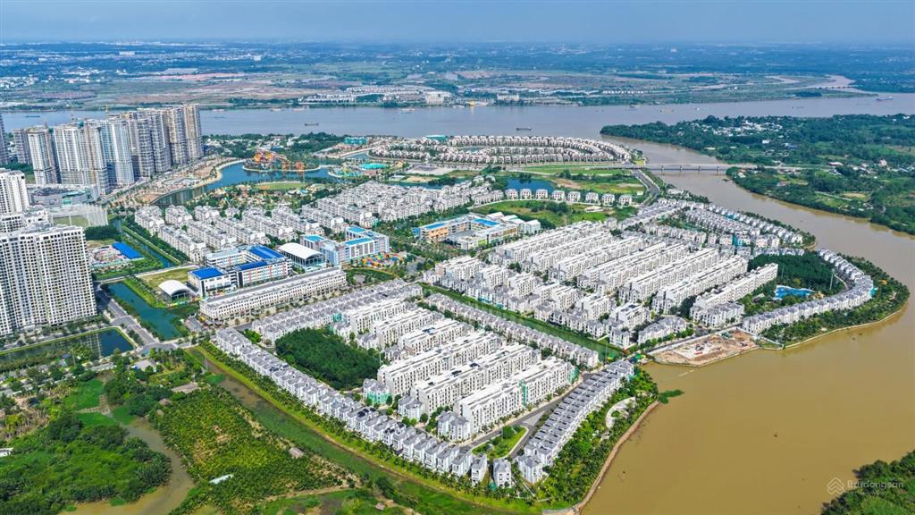 Căn hộ 2pn + diện tích lớn 79,2m2 view sông cực đẹp giá chỉ 3,99 tỷ, trả tiến độ nhận nhà mới 100%