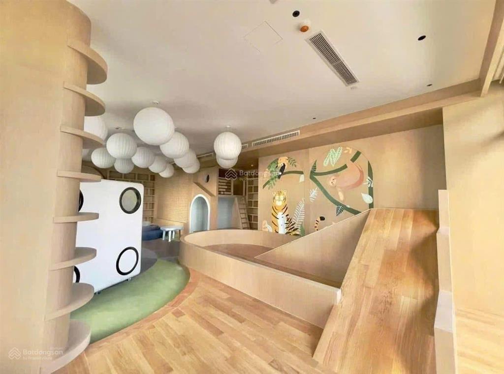 Bán căn 2pn + 2wc giá cực tốt chỉ 4,55 tỷ (full vat + pbt) view nội khu cực thoáng mát, trả tiến độ