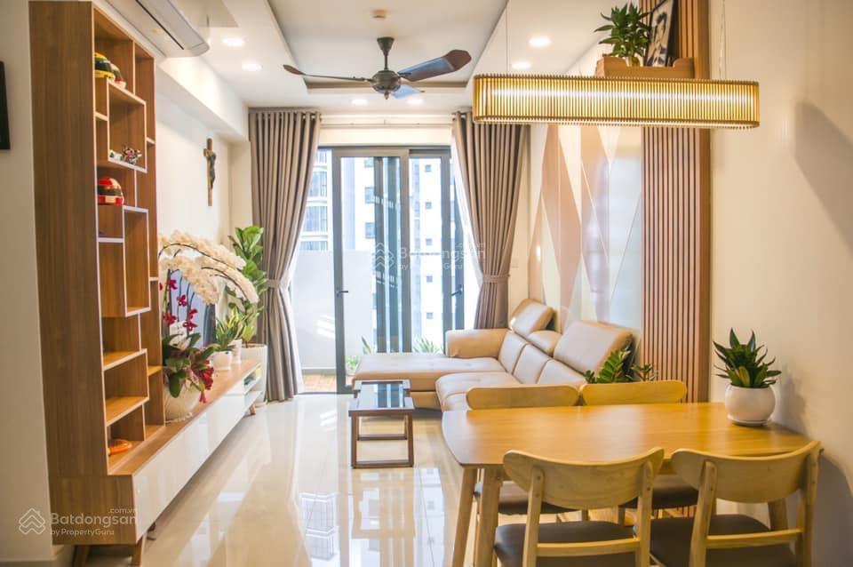 Bán căn emerald 71m2 giá 4.20 tỷ, nhà nội thất cơ bản dính tường . 0909 680 ***