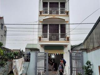 Bán nhà 3 tầng chính chủ giá nhỉnh nhẹ 2 tỷ