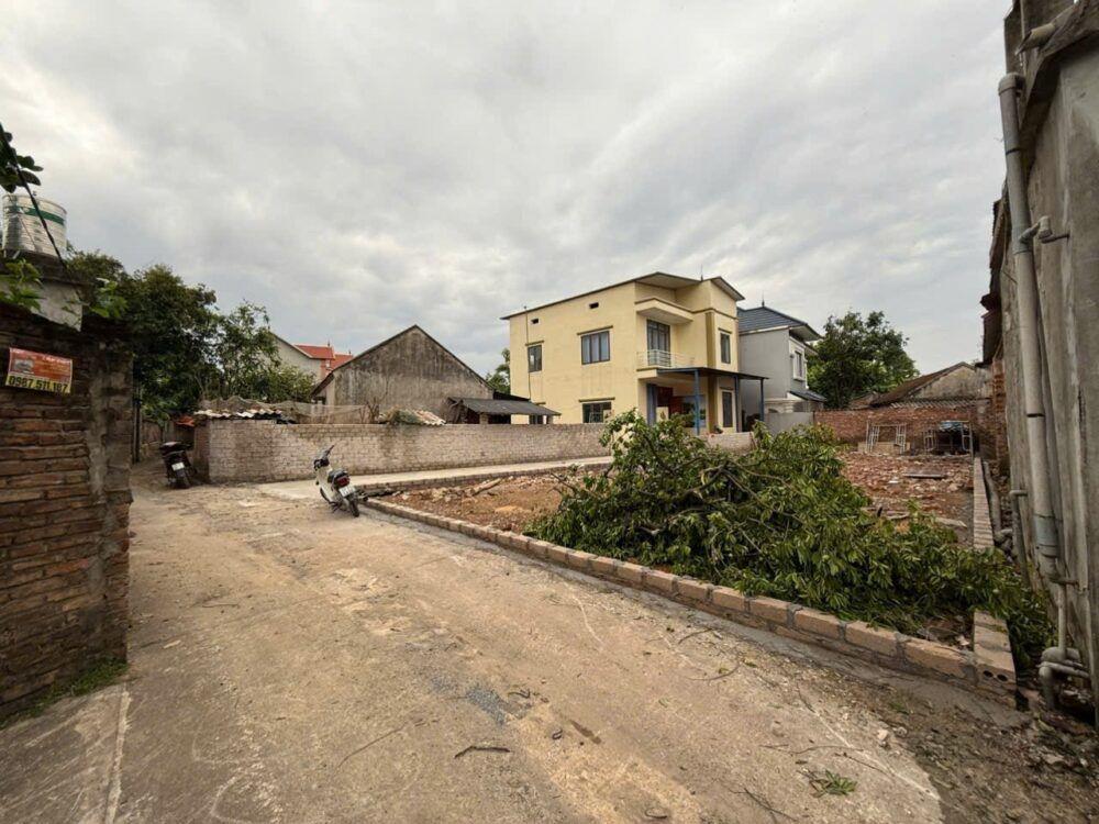 bán 191m đất full thổ cư phân 2 lô thoải mái 