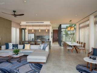 (tin thật) bán 4pn trực diện biển tại melia hồ tràm  dinh thự beachfront siêu độc bản hơn 1000m2