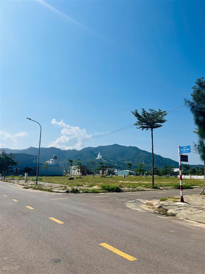 Bán đất gần chợ, trường học tiện xây nhà, đầu tư sinh lời