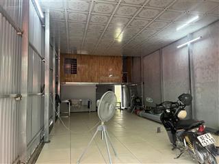 Nhà cấp 4 mới xây ngay chợ tân an