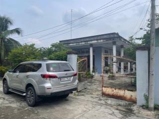 Bán 2.242m2 đất và nhà cấp 4 vị trí đẹp, ngay trung tâm thị trấn củ chi