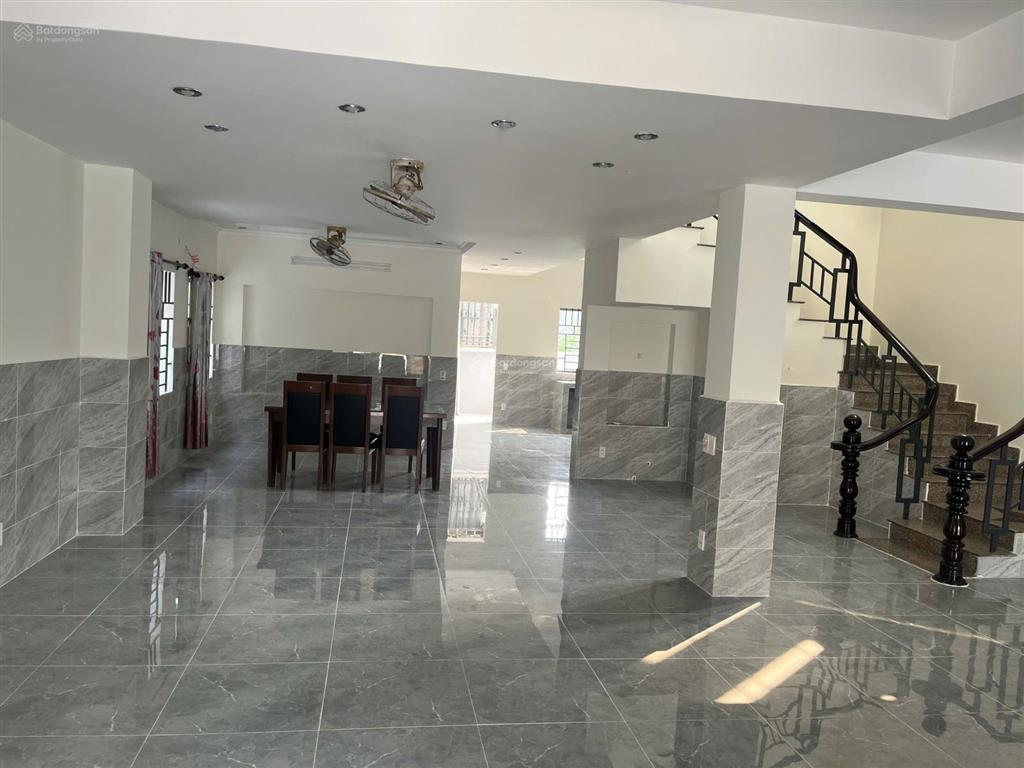 Bán nhà đất 375m2 (10x37,5m) có odt 124m2 chào bán 12,5 tỷ