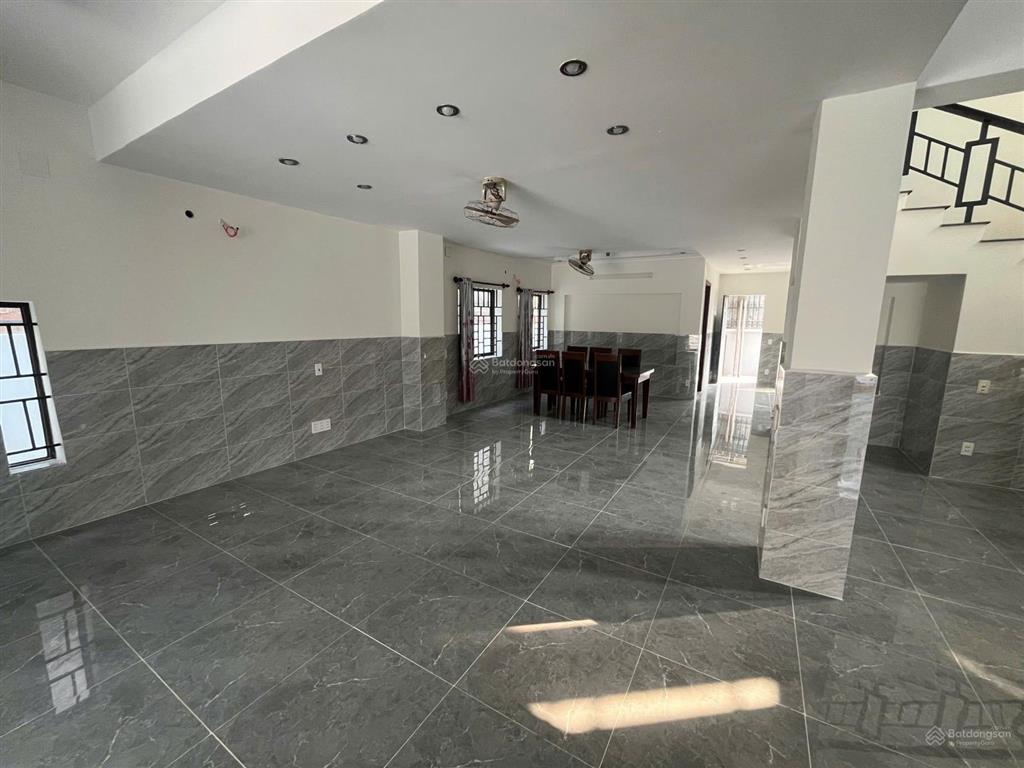 Bán nhà đất 375m2 (10x37,5m) có odt 124m2 chào bán 12,5 tỷ