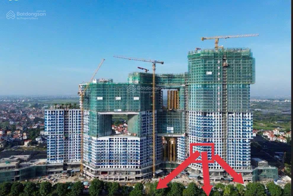 Bán căn hộ sân vườn 3 phòng ngủ sky forest ecopark tầng trung thấp 122m2 giá 7,5 tỷ