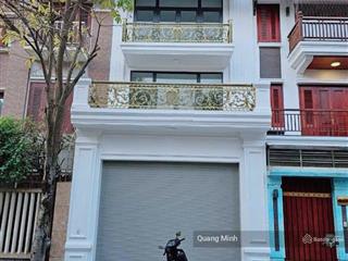 Cho thuê nhà ngõ 78 duy tân phố kinh doanh làm showzoom , phòng khám, spa làm đẹp