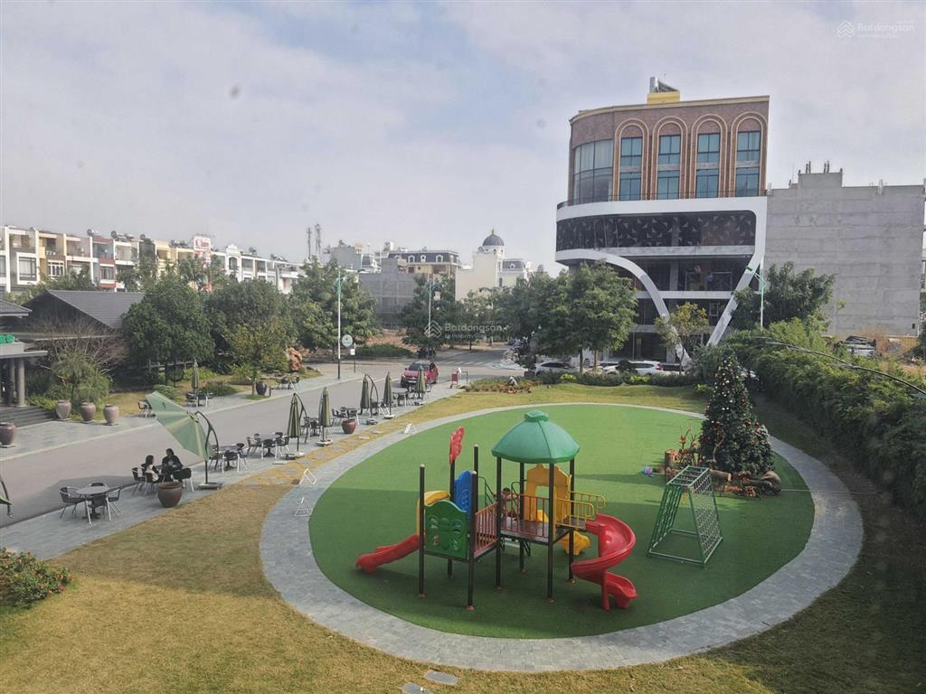 Bán đất tuyến 1 icc quán mau, 150m2, mt 7.5m, lô duy nhất.  0389 451 ***
