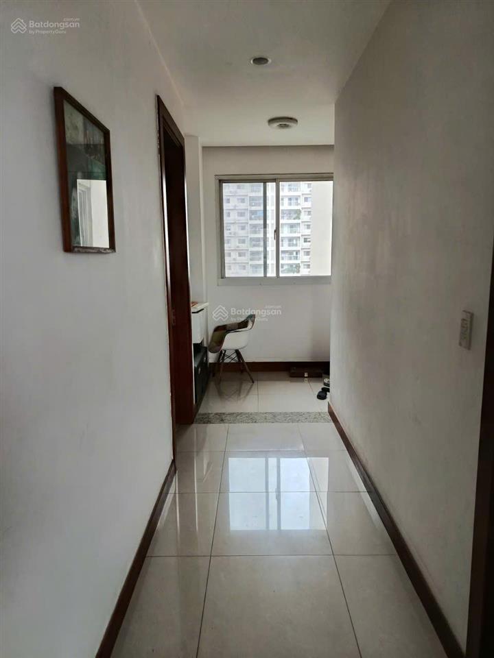 Chính chủ cần bán căn hộ chung cư 2pn88m2 tại essensia