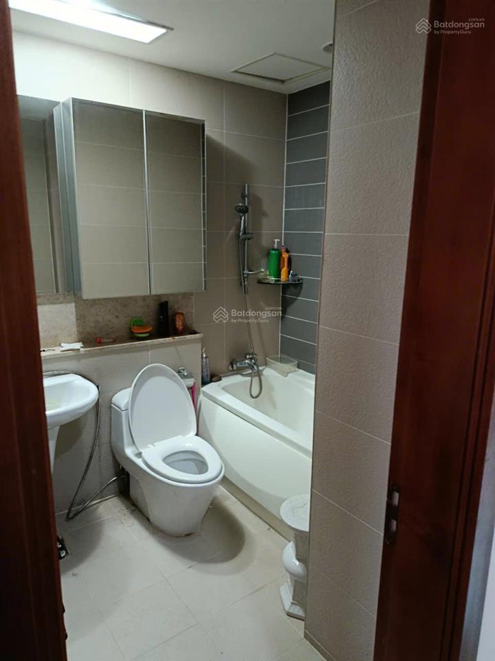 Chính chủ cần bán căn hộ chung cư 2pn88m2 tại essensia