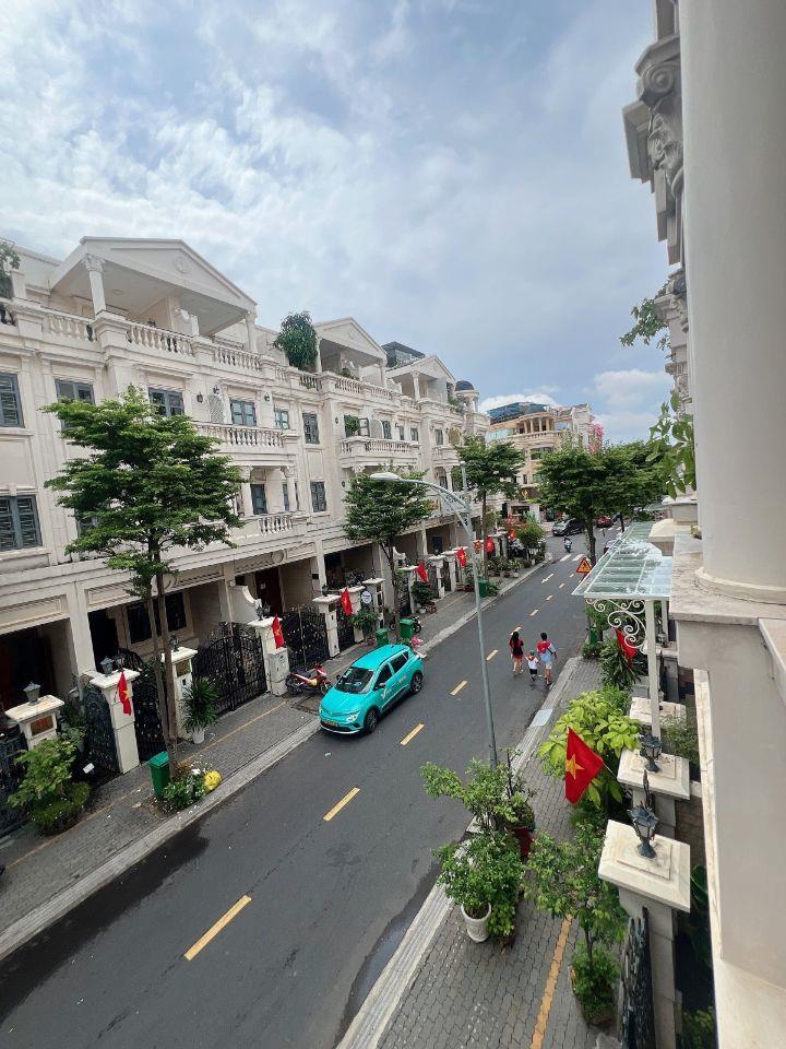 KHU VIP CITYLAND PARK HILLS – 100M2 VUÔNG A4 – 4 TẤM THANG MÁY – CHỈ 22 TỶ 5