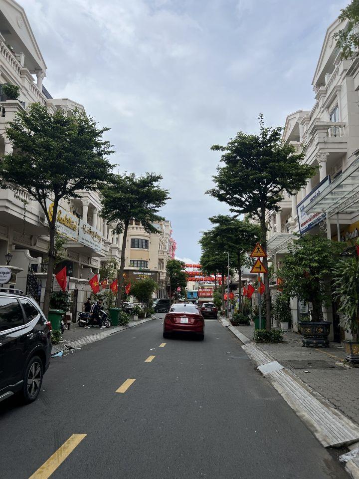 KHU VIP CITYLAND PARK HILLS – 100M2 VUÔNG A4 – 4 TẤM THANG MÁY – CHỈ 22 TỶ 5