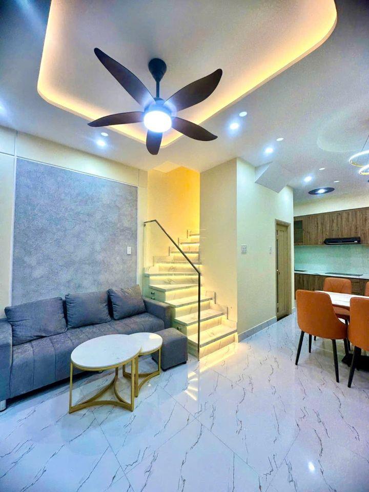 NHỈNH 5 TỶ SỞ HỮU NHÀ NGUYỄN KIỆM – 36 M2 VUÔNG VẮN – 4 PHÒNG NGỦ - HẺM 1 TRỤC 3M