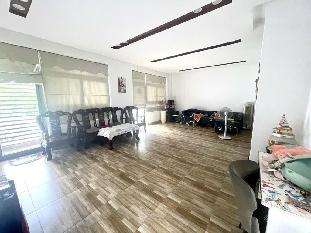 Bán nhà 4 tầng mặt tiền kinh doanh gò vấp. 140m2 8x18m, giá chỉ 22,5 tỷ