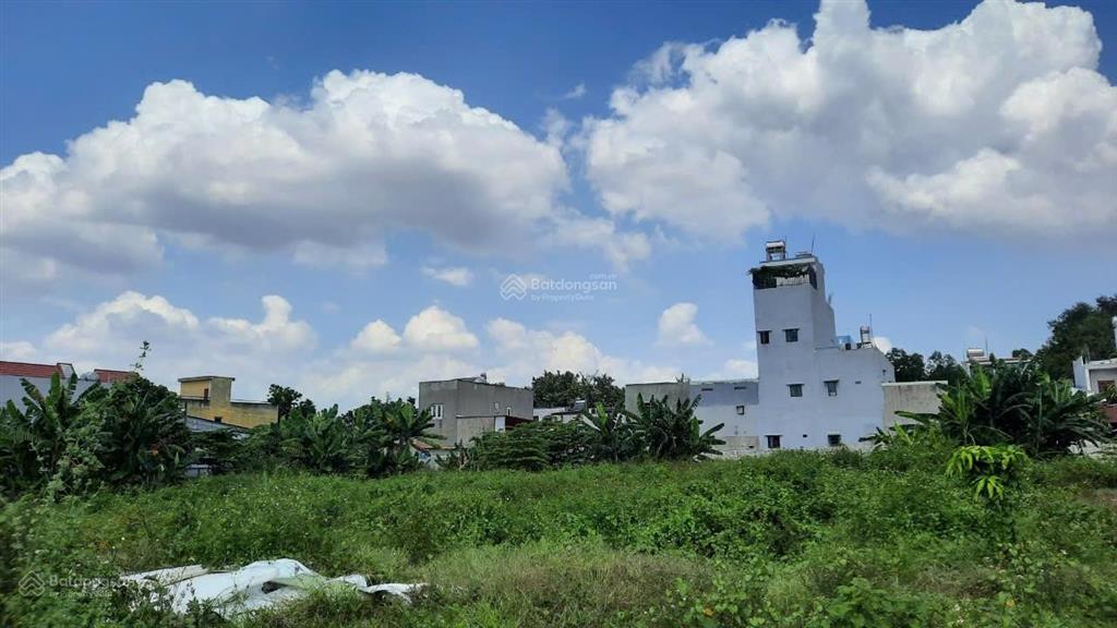 Bán gấp 7300m2 đất gần full thổ cư đường nguyễn tri phương, dĩ an, giá đầu tư chỉ 135 tỷ