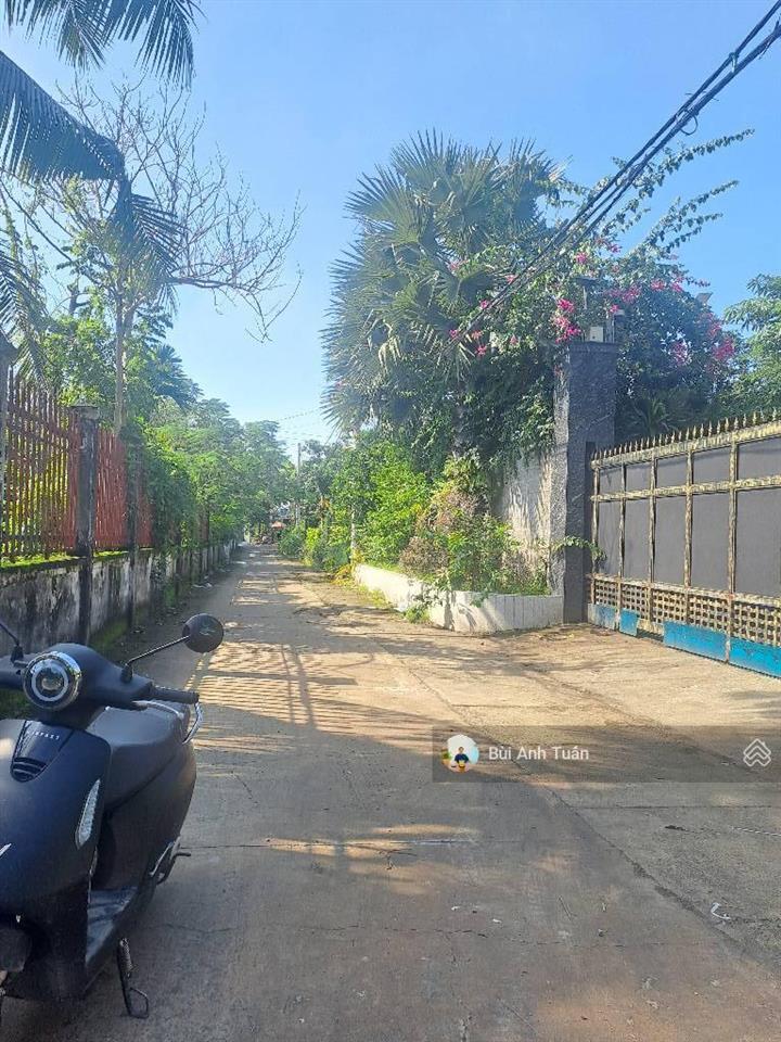 Bán lô đất góc 2 mt gần 4000m2 mặt tiền thạnh xuân 52, giá chỉ 39. x tỷ còn thương lượng